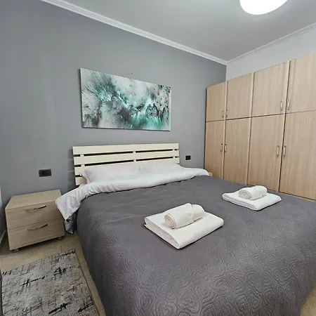 Apartment Wanderlust 2 *